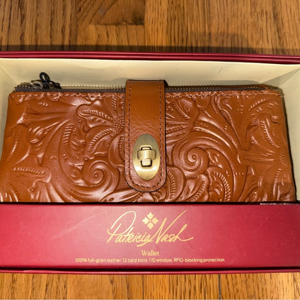 Patricia Nash Tan Floral Tooled Leather Wallet with Turn-Lock
